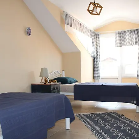 Dionyssos 2 Appartement *